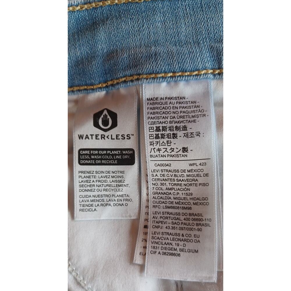 Levi's 311 Shaping Skinny Jeans Plus Size 24W Light Wash Tummy Slimming Stretch - Picture 7 of 9